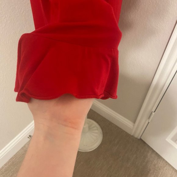 Inchanted Red 3/4 Sleeve Top - Picture 4 of 12